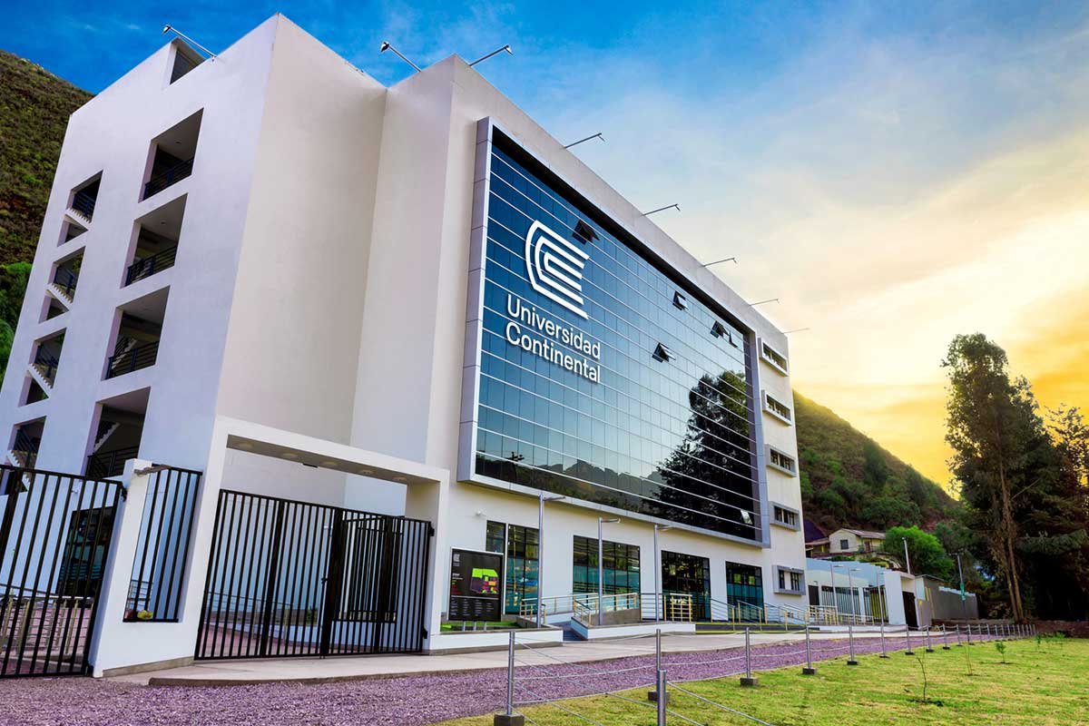 uni-continental-cusco-1